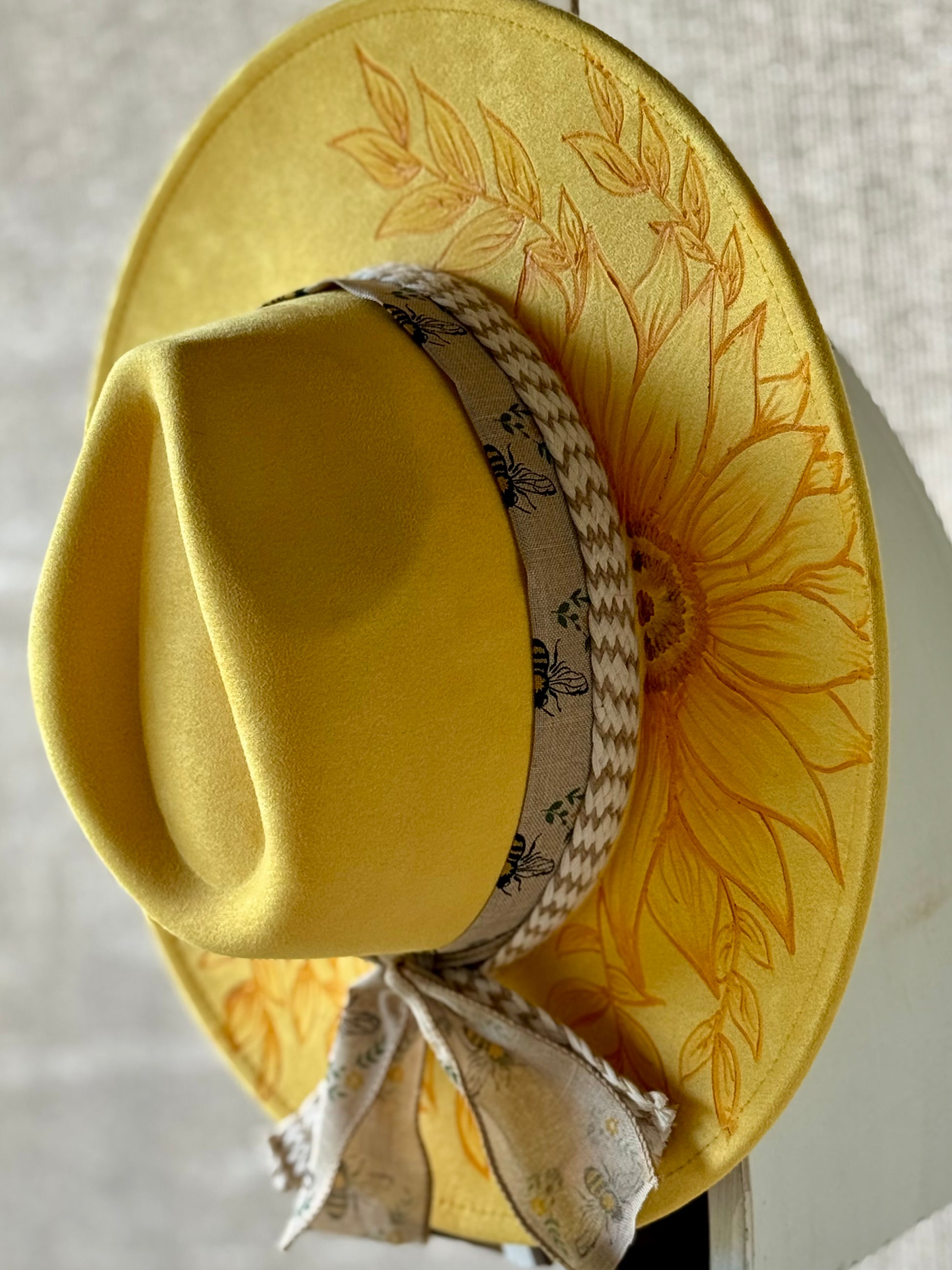 Golden Bloom Fedora 🌻🐝