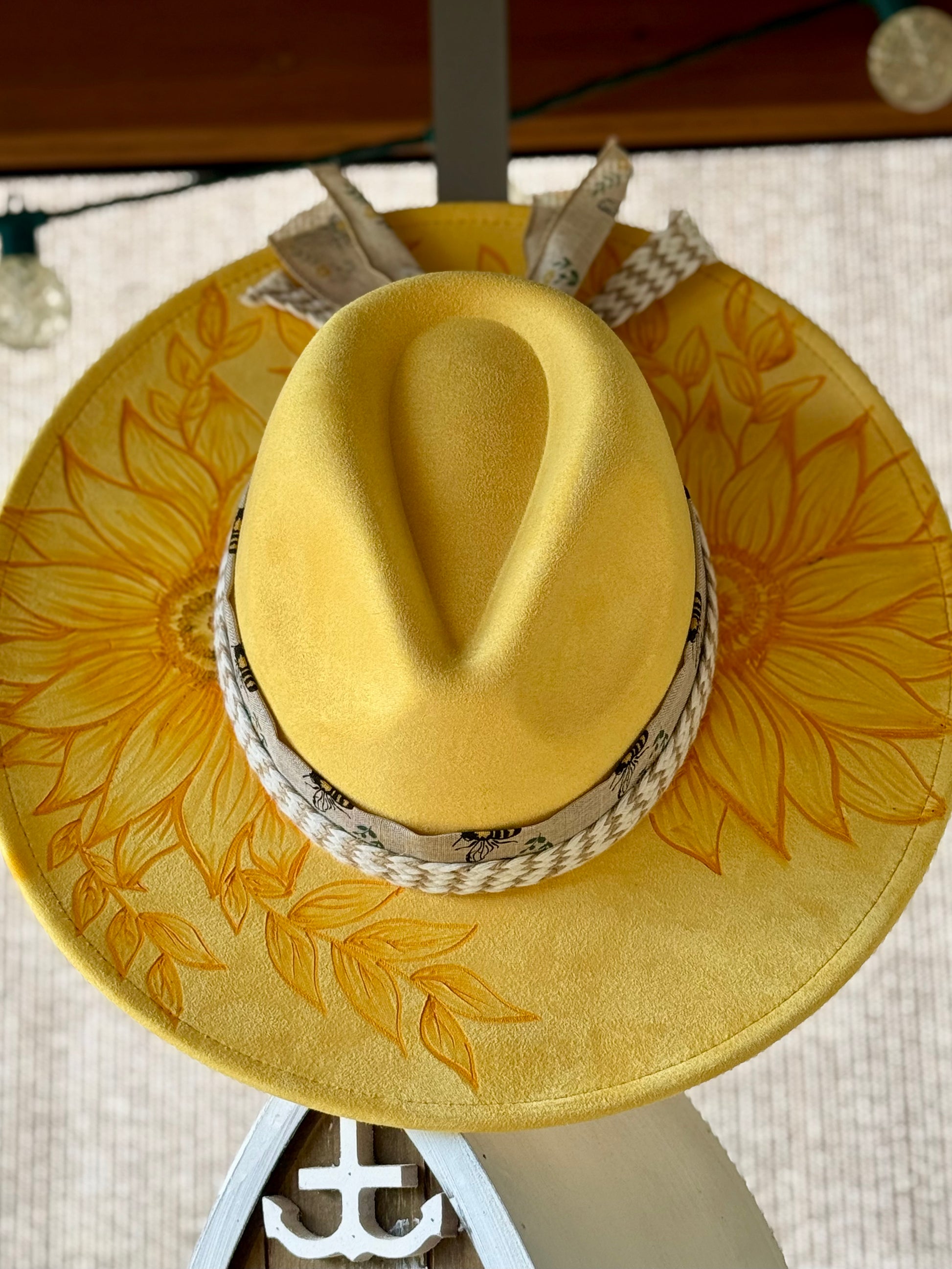 Golden Bloom Fedora 🌻🐝